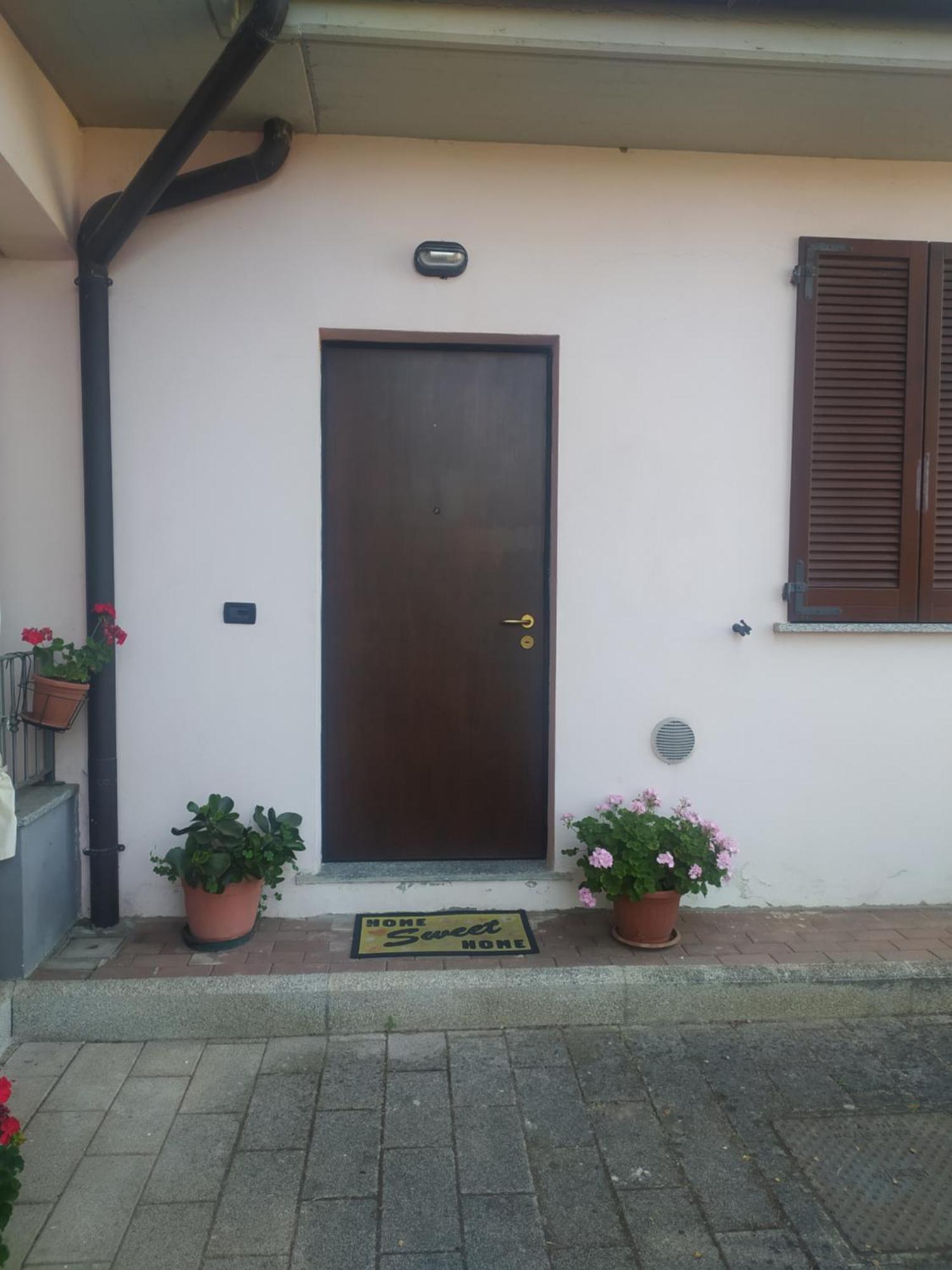 Appartamento Sofia In Zona Residenziale Strategica Wifi Gratuito Carbonara al Ticino Exterior photo